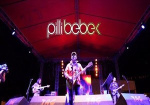 Rock grubu Pilli Bebek, Antalya da
