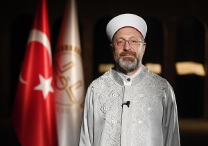 Diyanet leri Bakan Erba tan Mira Gecesi Mesaj