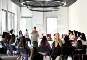 Trkan oray Kltr Merkezinde dzenlenen yk atlye almasna  youn ilgi