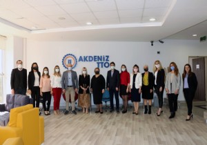 Rektr zkan : Akdeniz TTO niversitemiz ile i dnyas arasnda kpr.