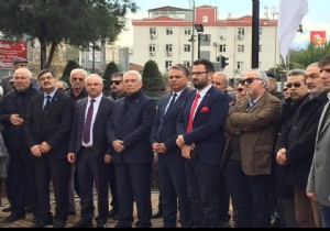 KKTC Kurucu Cumhurbakan Denkta Antalya da etkinliklerle anlyor