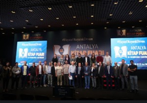 Bakan Bcek ten Antalya Kitap Fuarna Davet